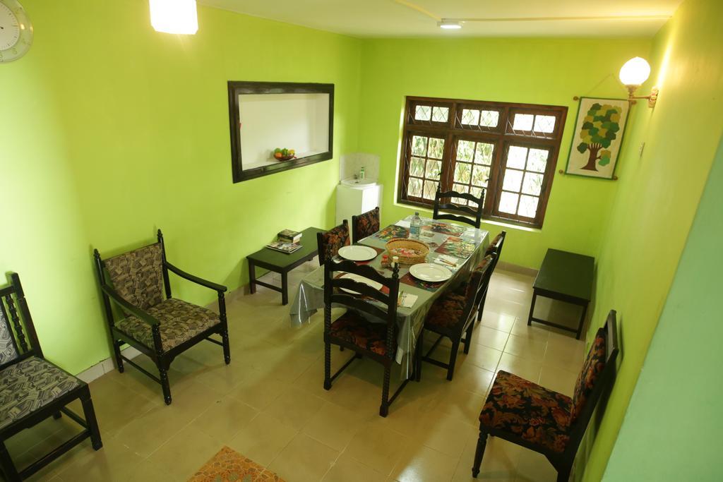 Araliya Holiday Bungalow Kandy Esterno foto