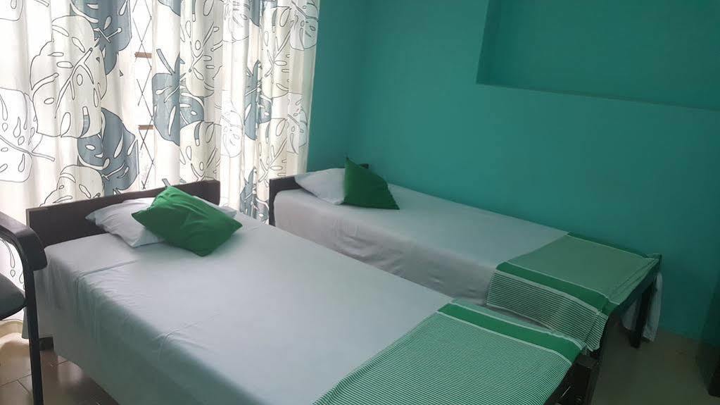 Araliya Holiday Bungalow Kandy Esterno foto