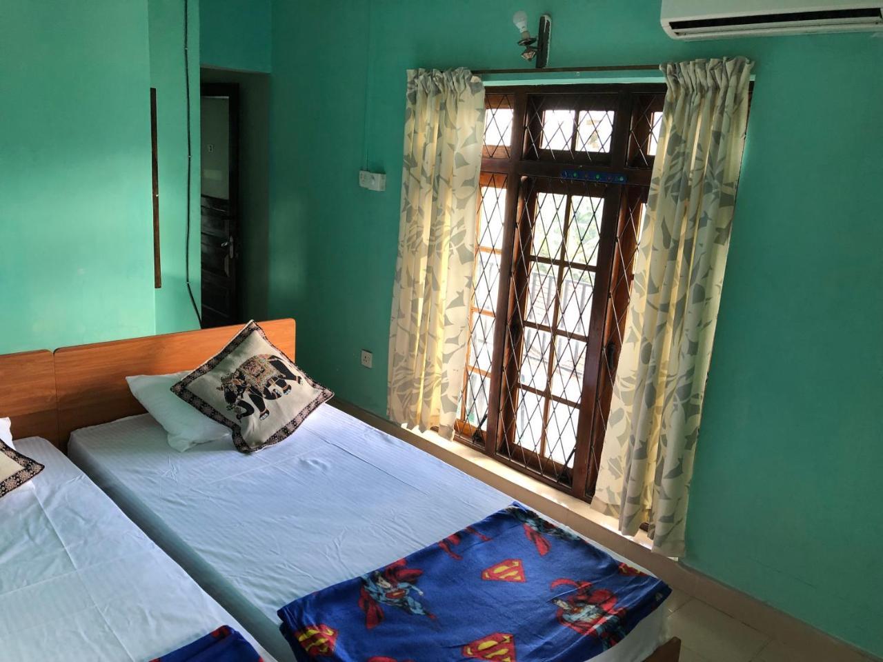 Araliya Holiday Bungalow Kandy Esterno foto
